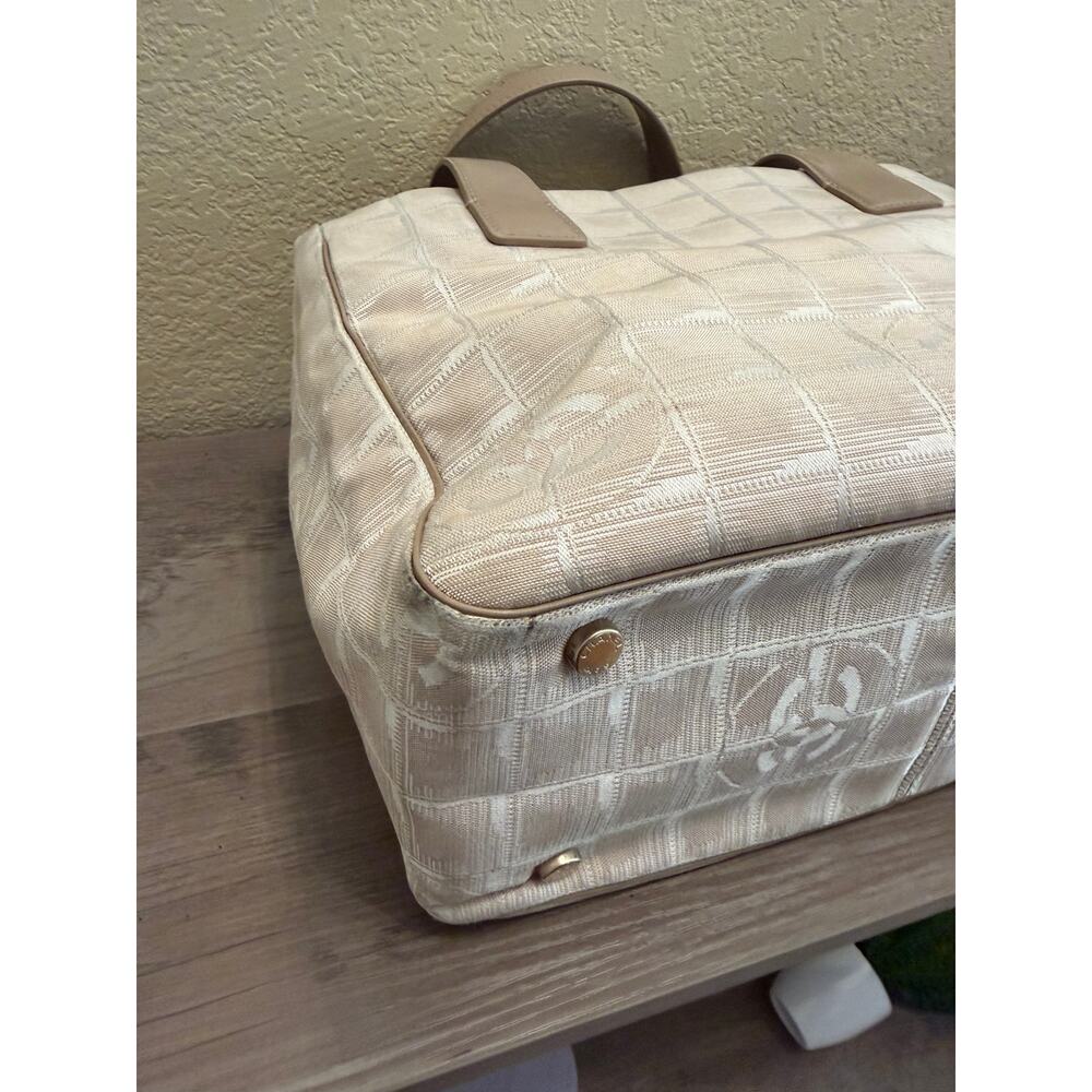 Vintage Chanel Travel Line Tote PM Beige Tan Jacquard CC Canvas Leather Handles - Picture 10 of 11